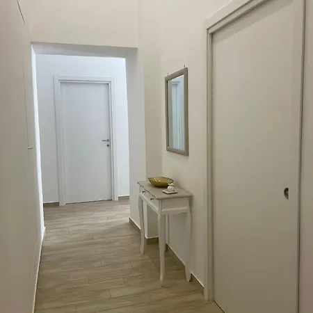 Duomo Luxury شقة نابولي